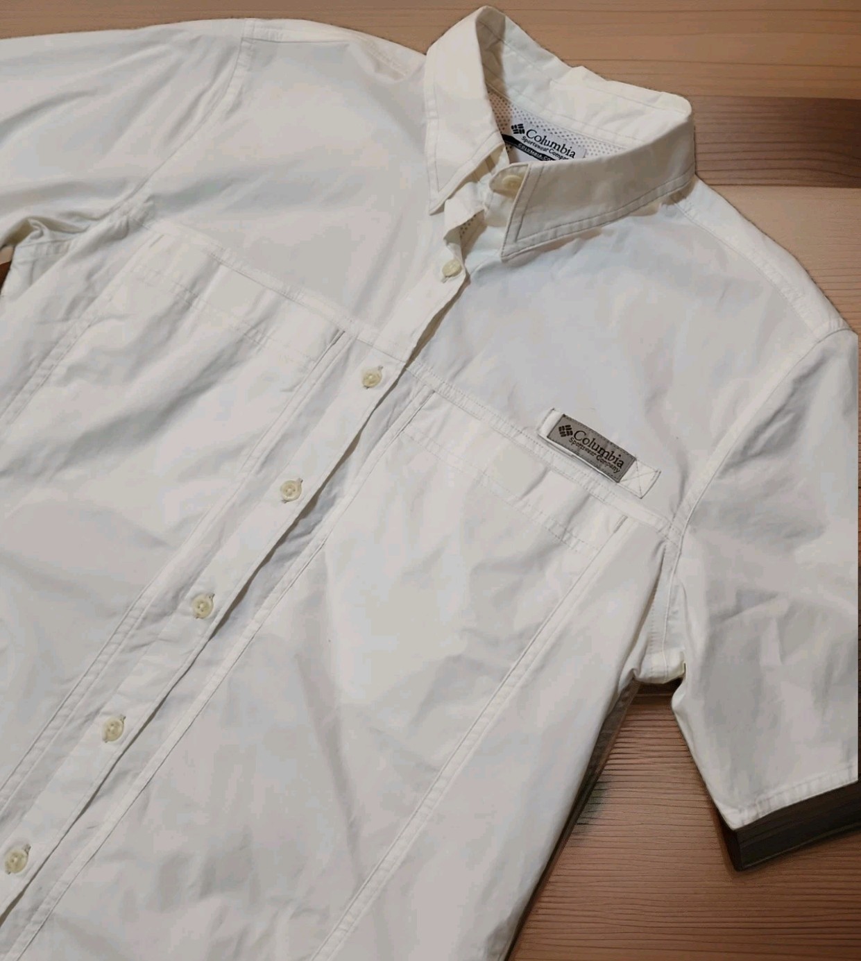 Columbia Shirt Women’s Medium Vented Short Sleeve Button Up Hiking Stretch White