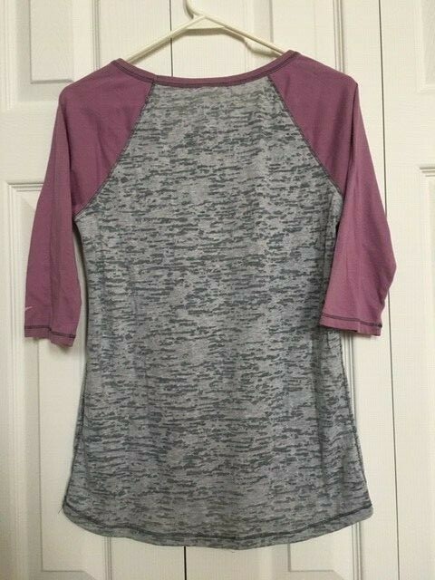 Mambo Australia womens shirt 3/4 sleeve size medium cotton/polyester blend