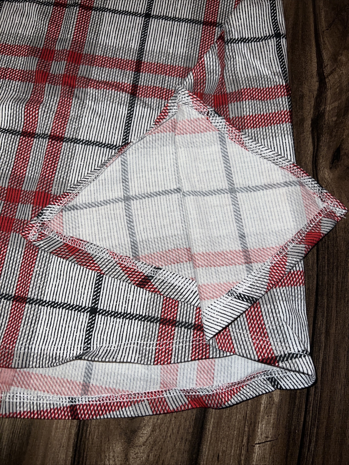 Lularoe Perfect T White Black Gray Red Plaid Full Tunic XL 18/22 Plus Shirt New