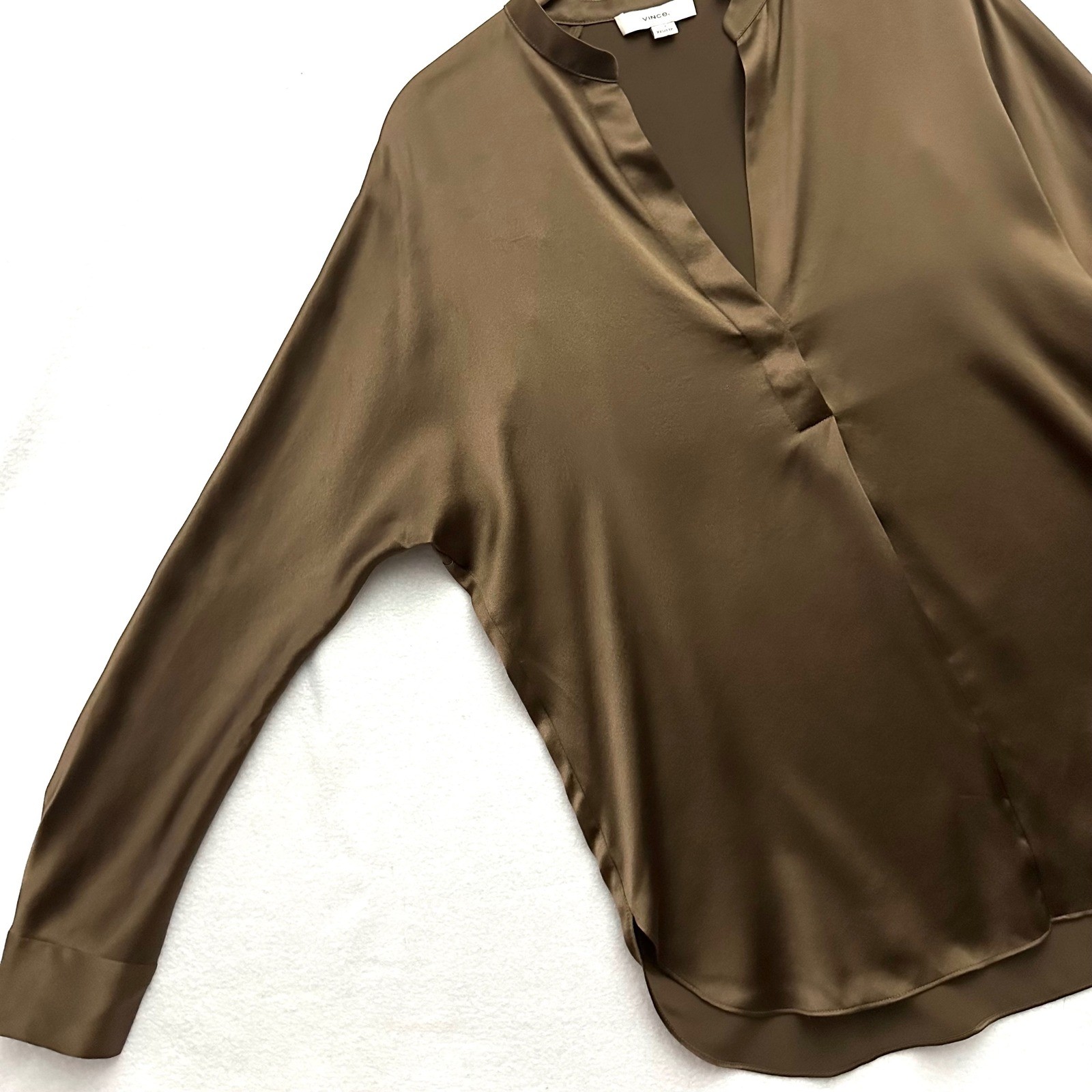 Vince XXS 100% Silk Satin Split Neck Band Collar Blouse Brown Bronze V916611926
