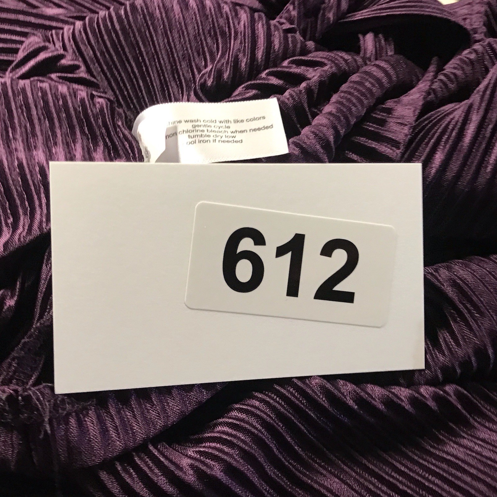 LANE BRYANT DARK PLUM ACCORDION PLEATED SMOCKED WAIST TUNIC V NECK WOMENS 26/28