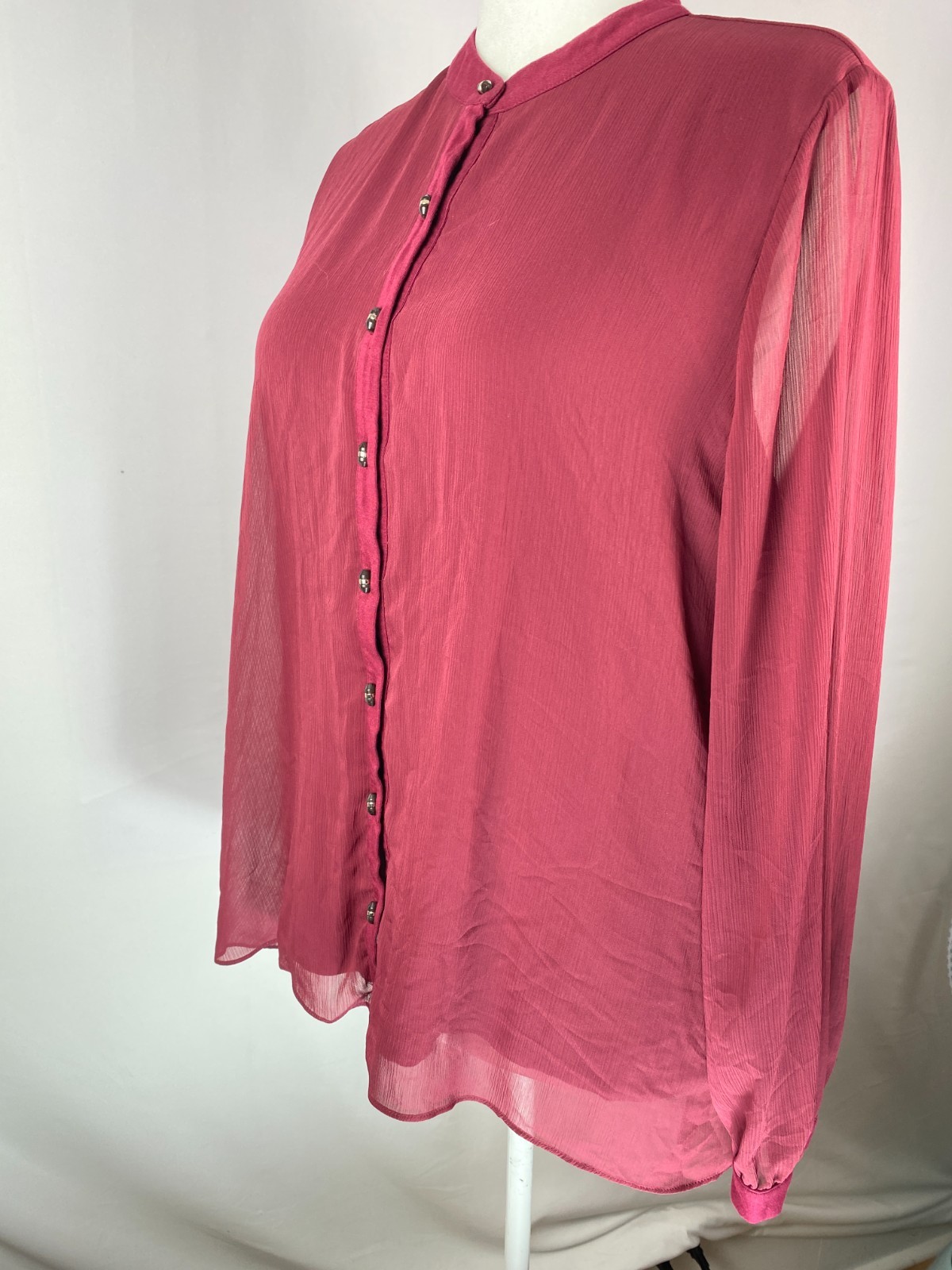 Soft Surroundings Sz XL Toggle Buttons Burgundy Sheer Overlay Blouse High Low