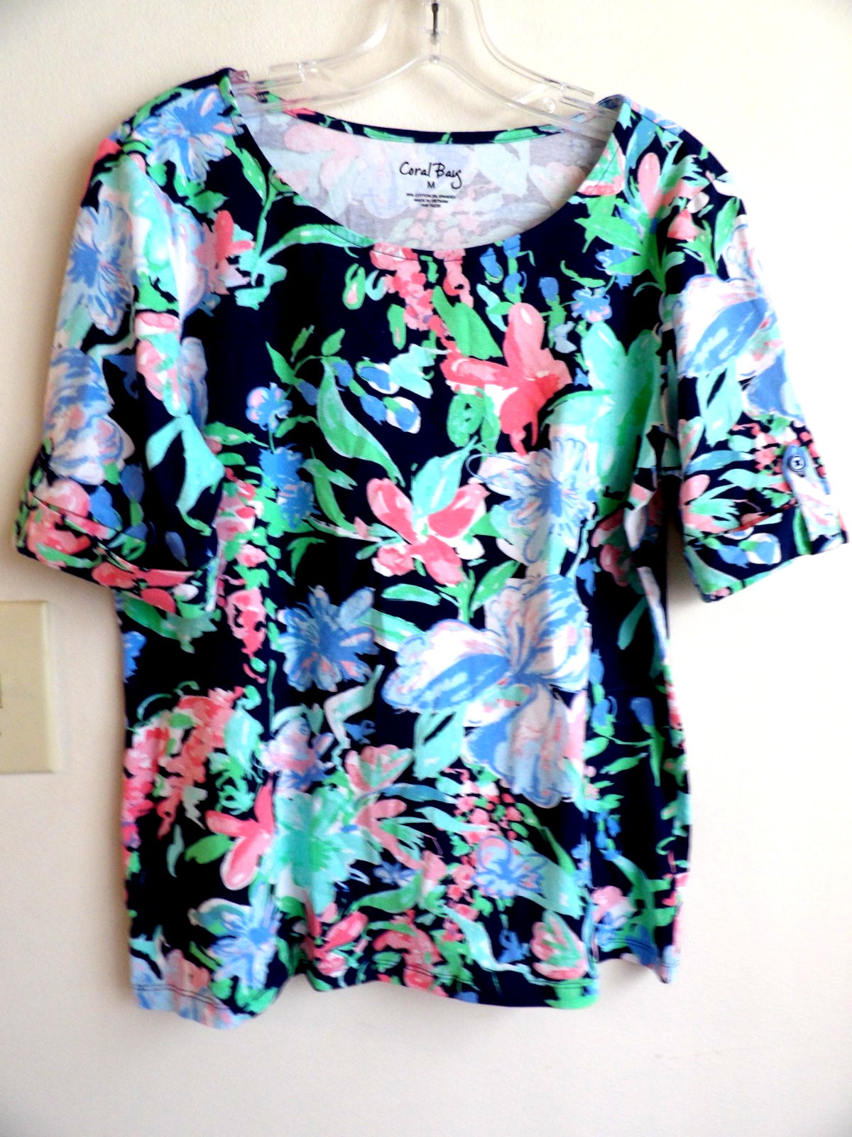 Coral Bay Women’s Floral Roll Tie Sleeve Stretch Top Shirt Size Medium