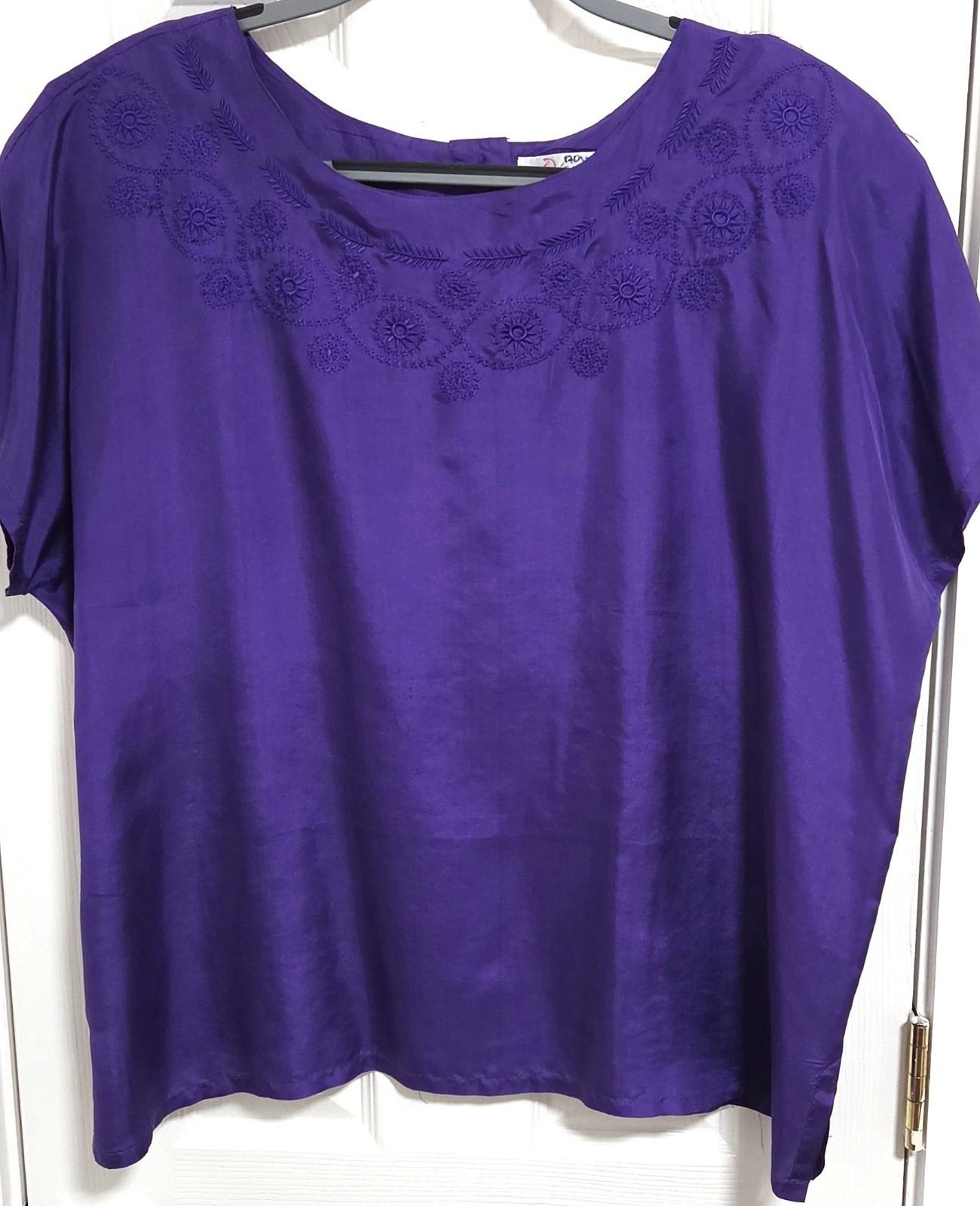 Diana Marco Size 20 Royal Purple Silk Pullover Top Embroidered S/S Button Back