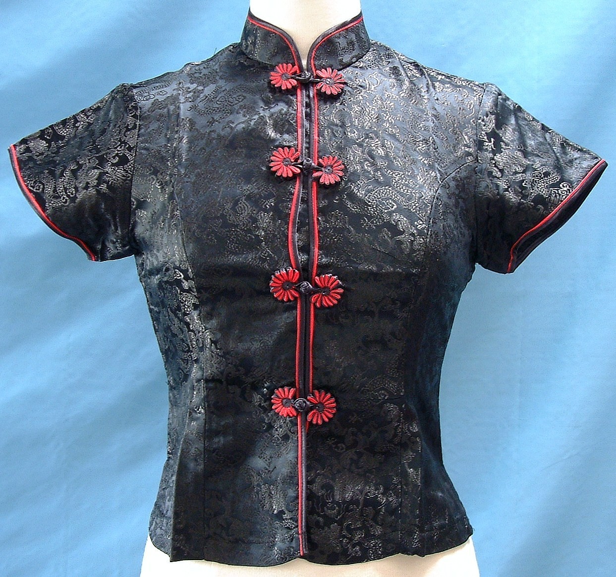 Chinese Style Women’s Brocade Dragon Cap Sleeves Blouse / Top (Tang Style)