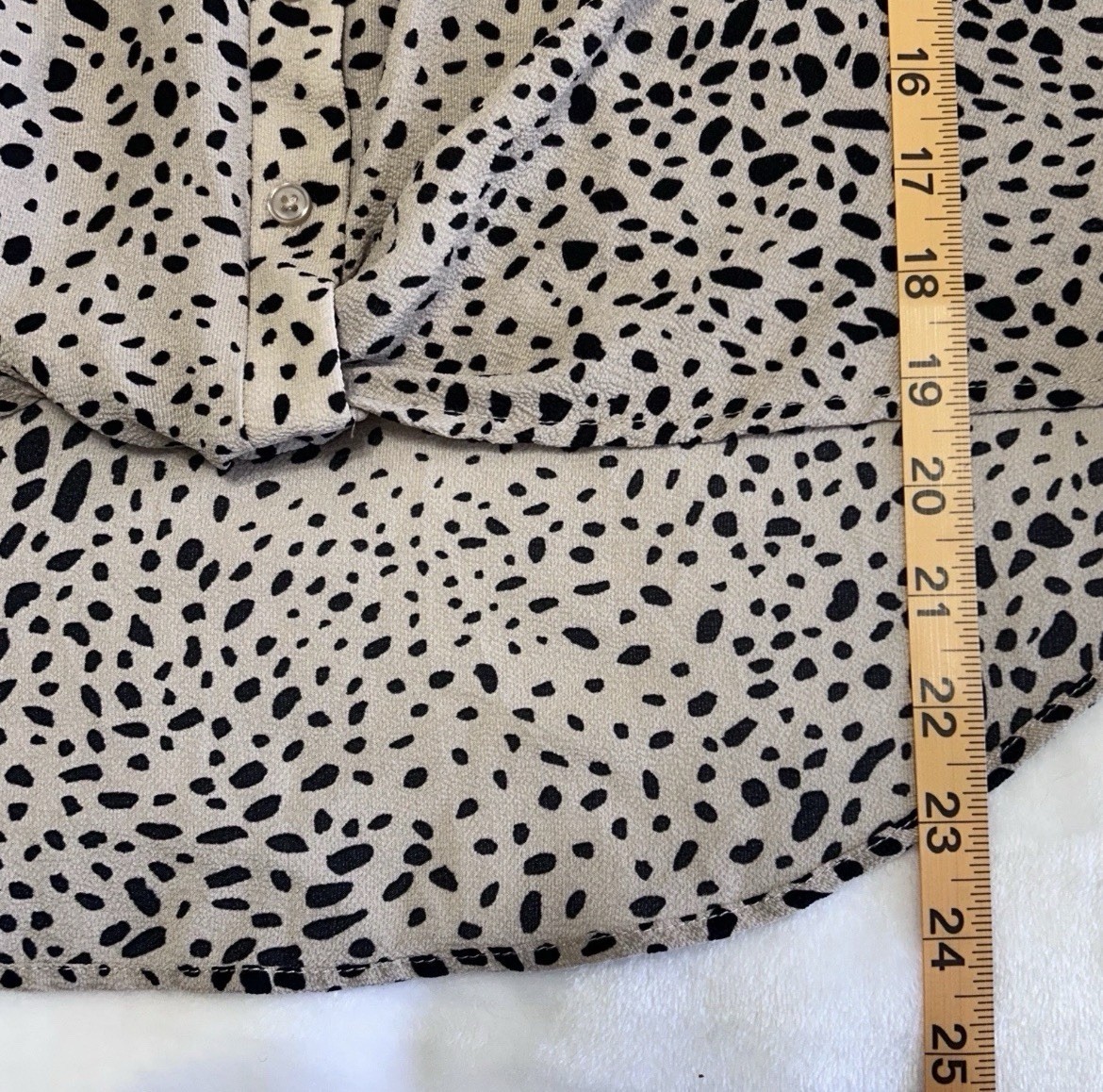 Hippie Rose Animal Print Blouse Womens M Beige Black Dalmatian Roll Tab Sleeve