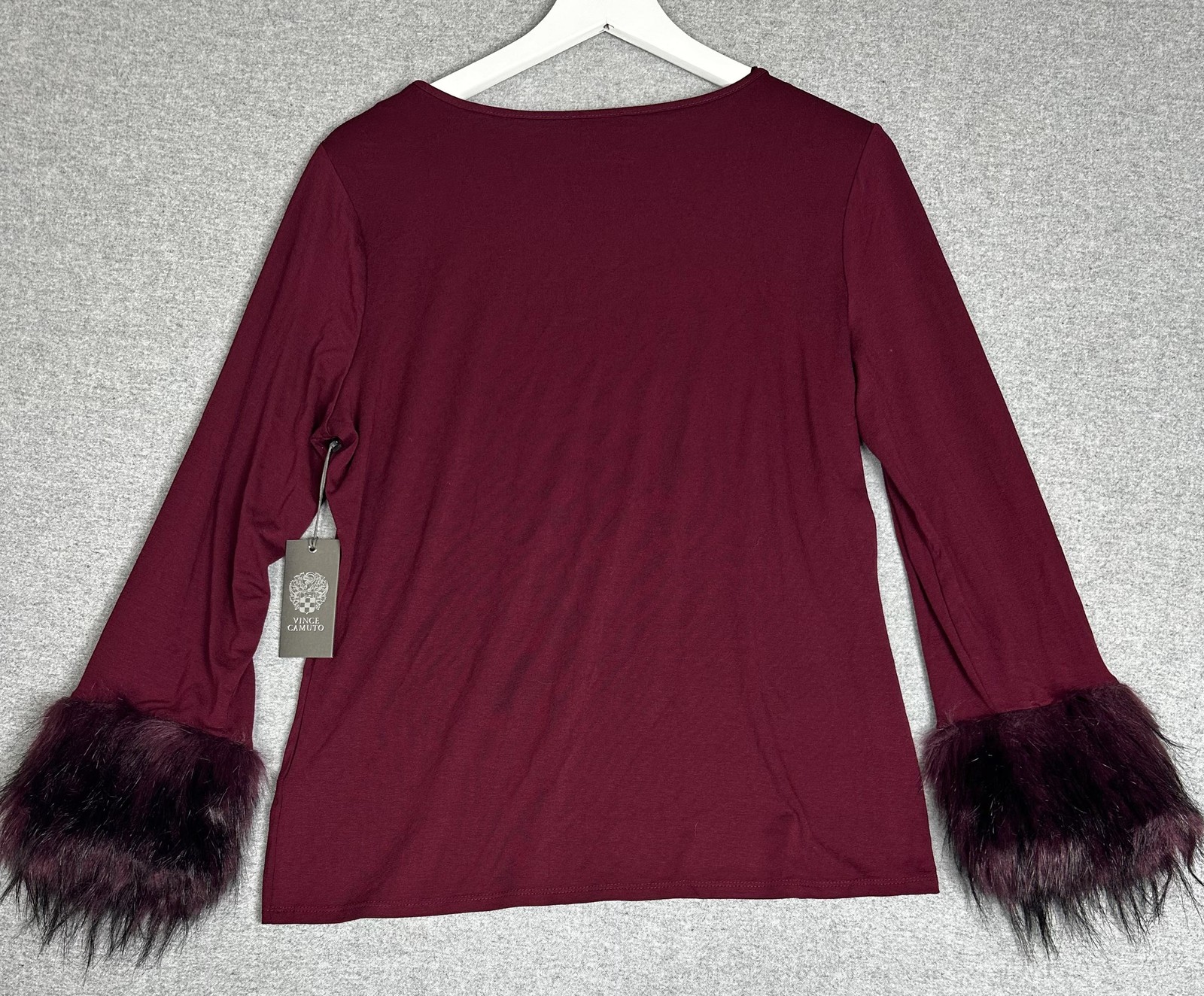 Vince Camuto Shirt Womens Large Manor Red Faux Fur Cuff Estate Jewel New