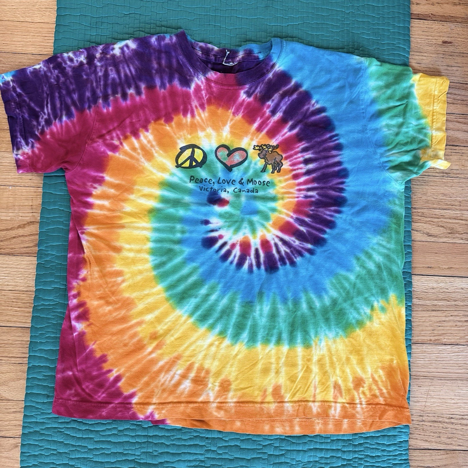 Victoria Canada Peace Love & Moose Tie Dye Sz L Shirt Single Stitch Vintage 90’s