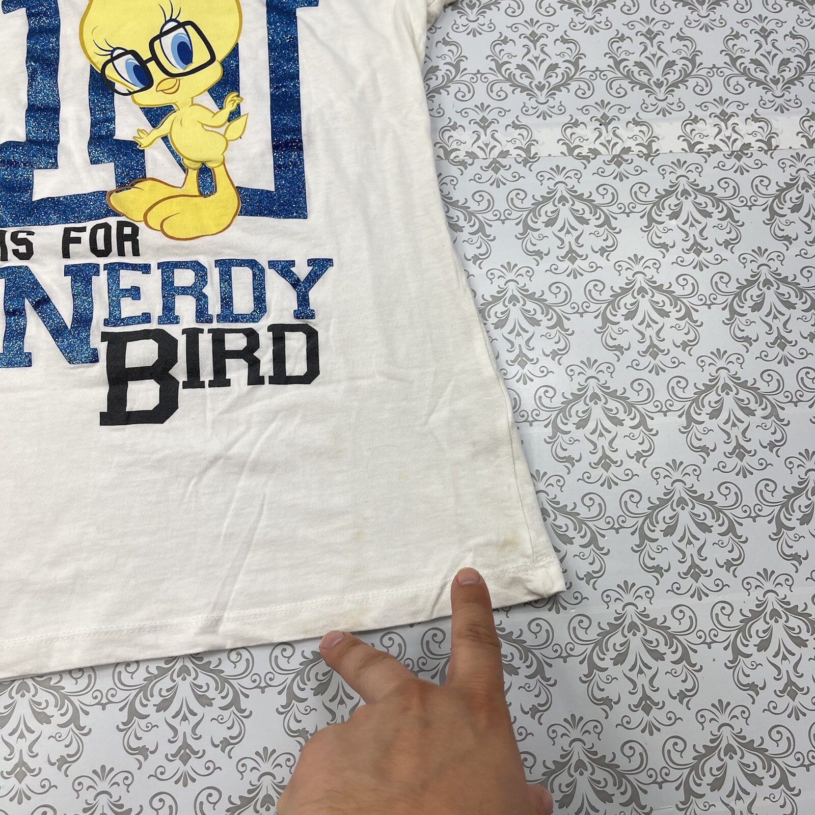 Warner Bros Tweety N is for Nerdy Bird Looney ToonWhite Glitter Top Shirt M 7/9