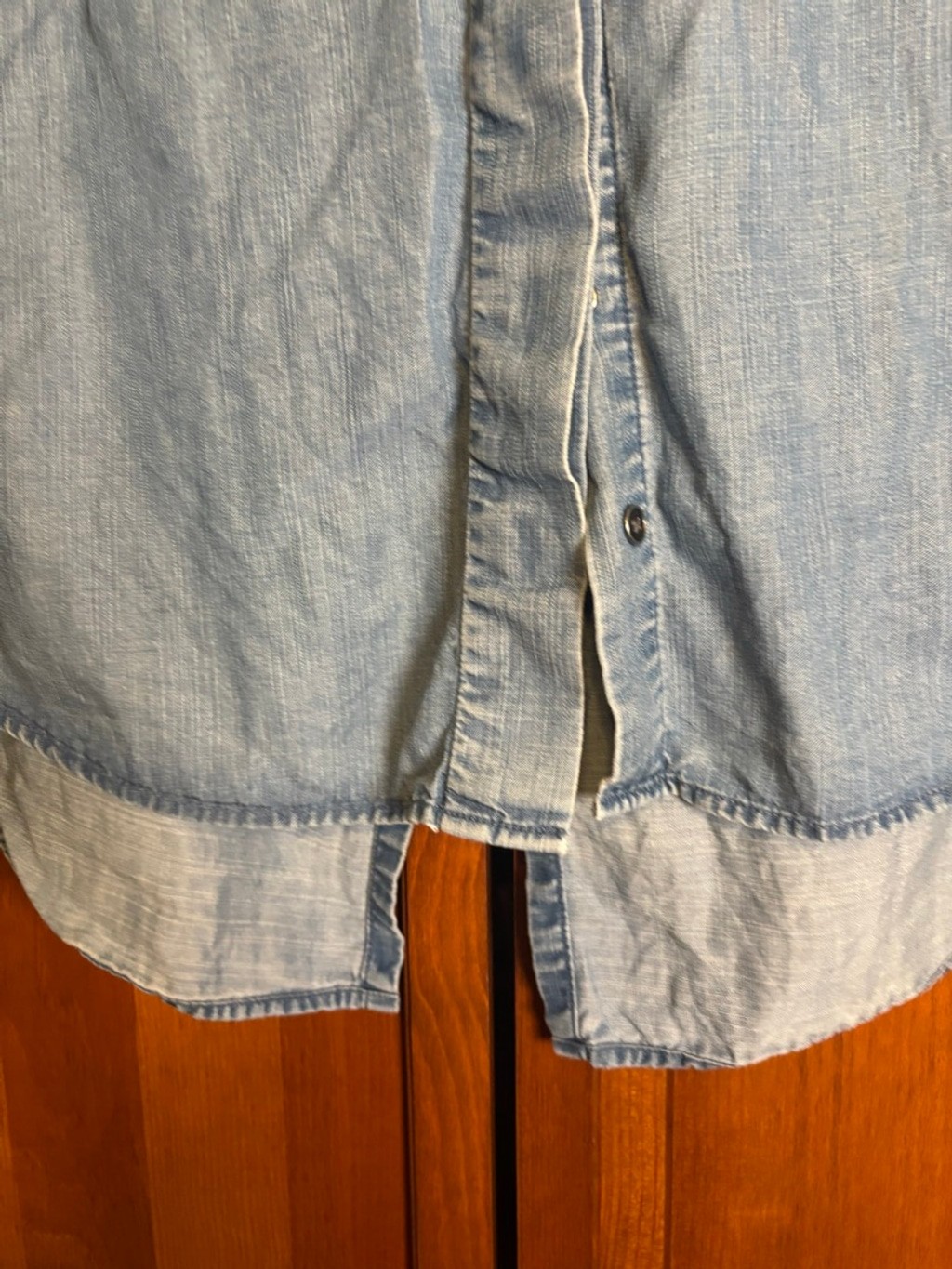 Cloth & Stone Tencel Chambray Button Down Shirt Split Back Roll Tab Sleeves W S