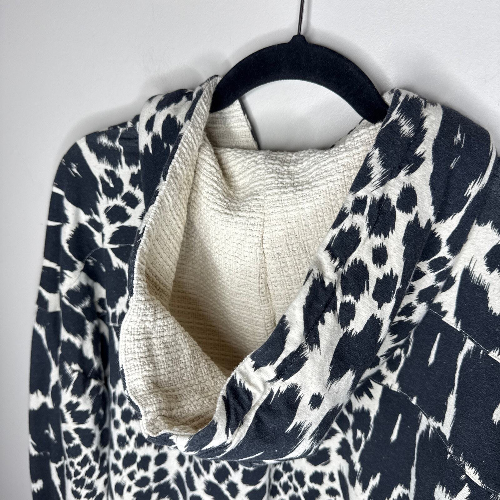 Saltwater Luxe Annie French Animal Print Pullover Hoodie Tan Medium MSRP $92