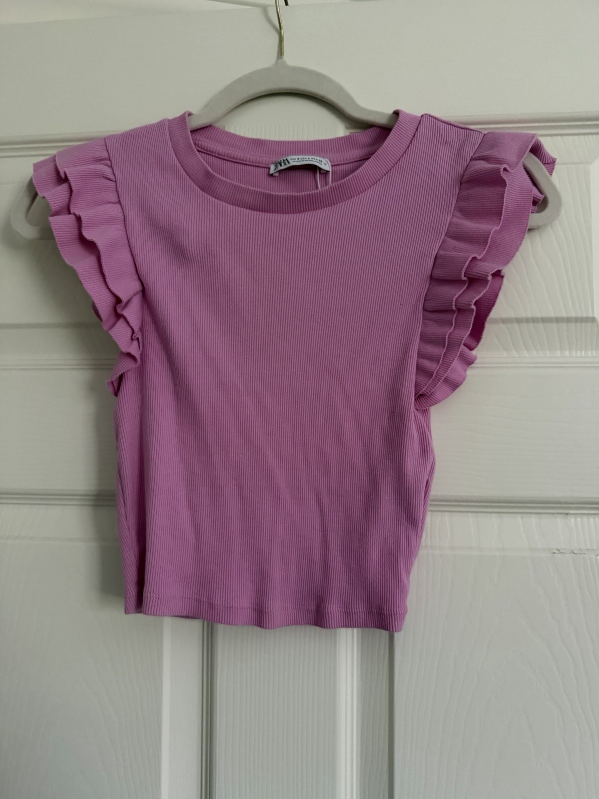 Zara Women’s Size Small Ruffle Sleeve Ribbed Top