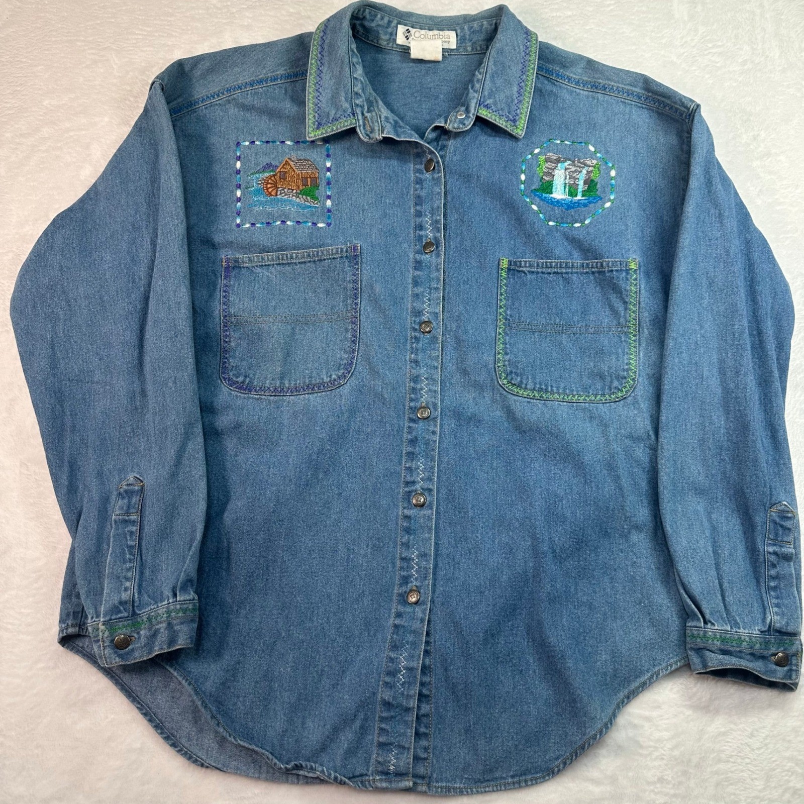 Denim Button Up Shirt Women Large Blue Embroidered Cabin Waterfall AL7075