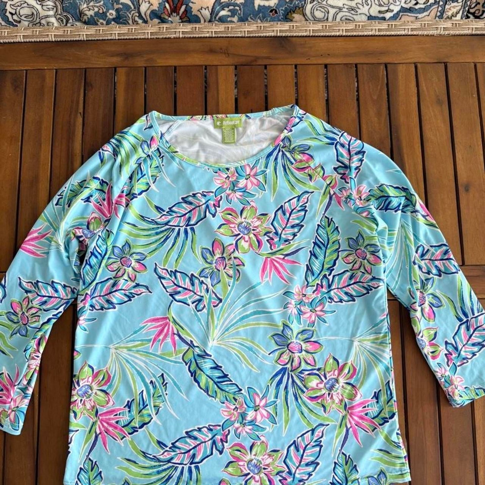Unbranded Women’s multi Shirt