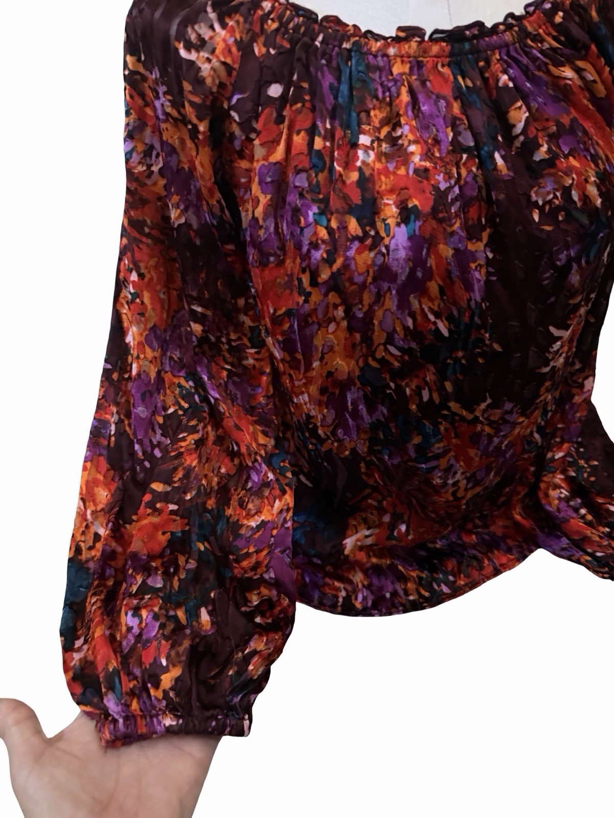 White House Black Market Abstract Off Shoulder Silk Blend Blouse S Office Career