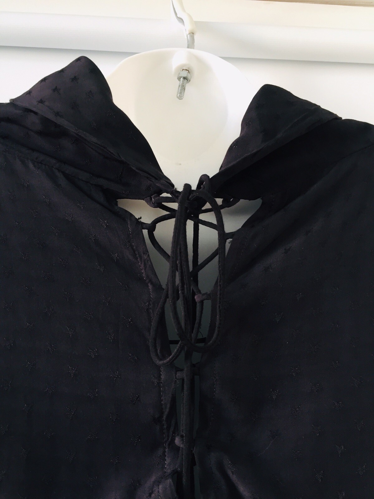 ZARA Woman Black JACQUARD BLOUSE WITH CORD Flowing Long Sleeve Size S O796