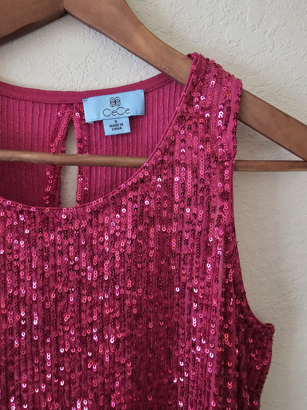 CeCe Women’s Pink Solid Sequin Knit Scoop Neck Sleeveless Tank Top Size S