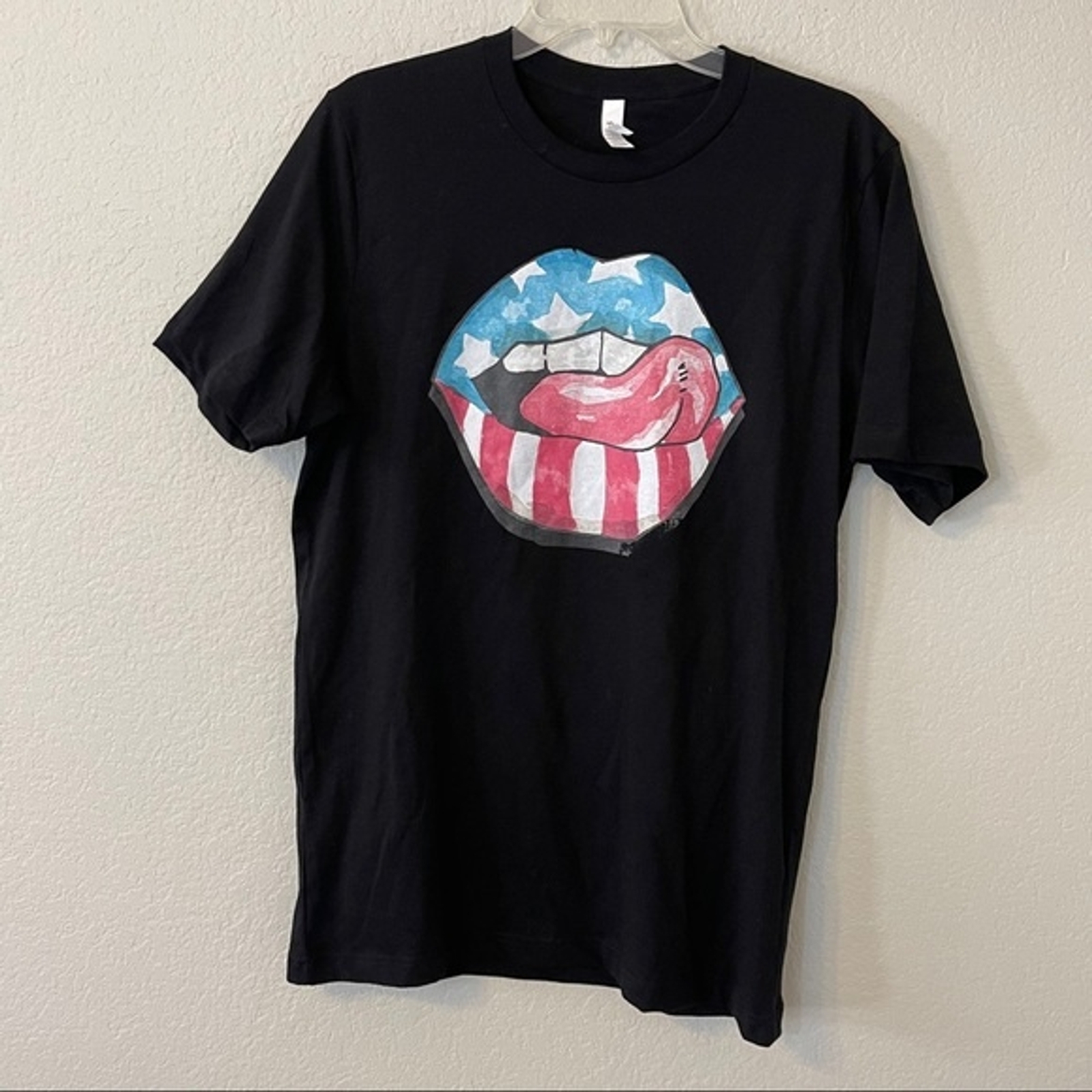 Canvas American Flag Mouth Tee NWOT Black Large