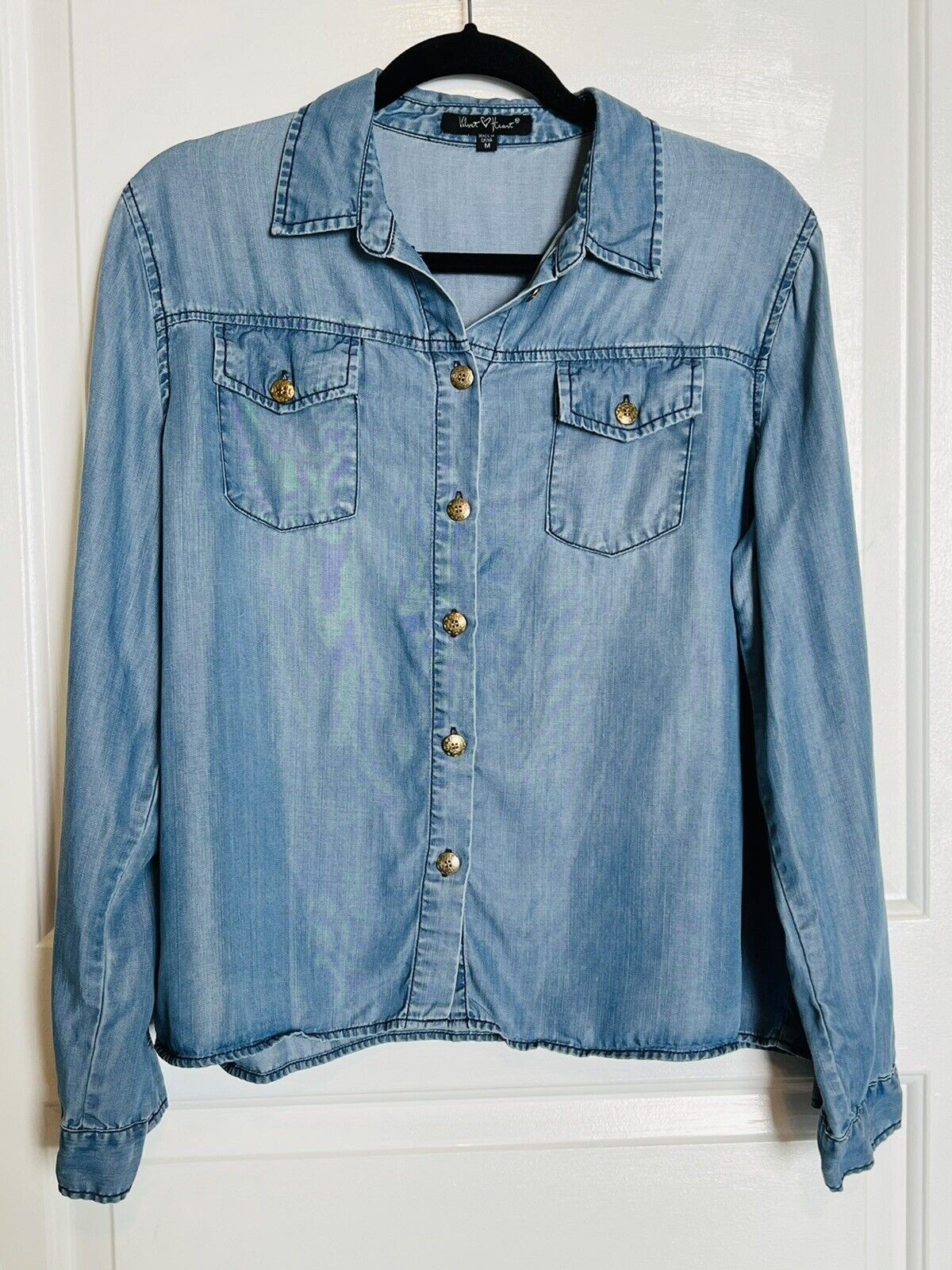 $118 VELVET HEART Designer Revolve Blue Denim Chambray Tencel Button Down Top M
