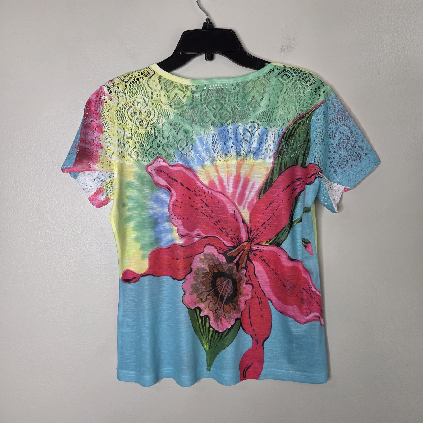 Milano M Lace Colorful Flower Short Sleeve Blouse