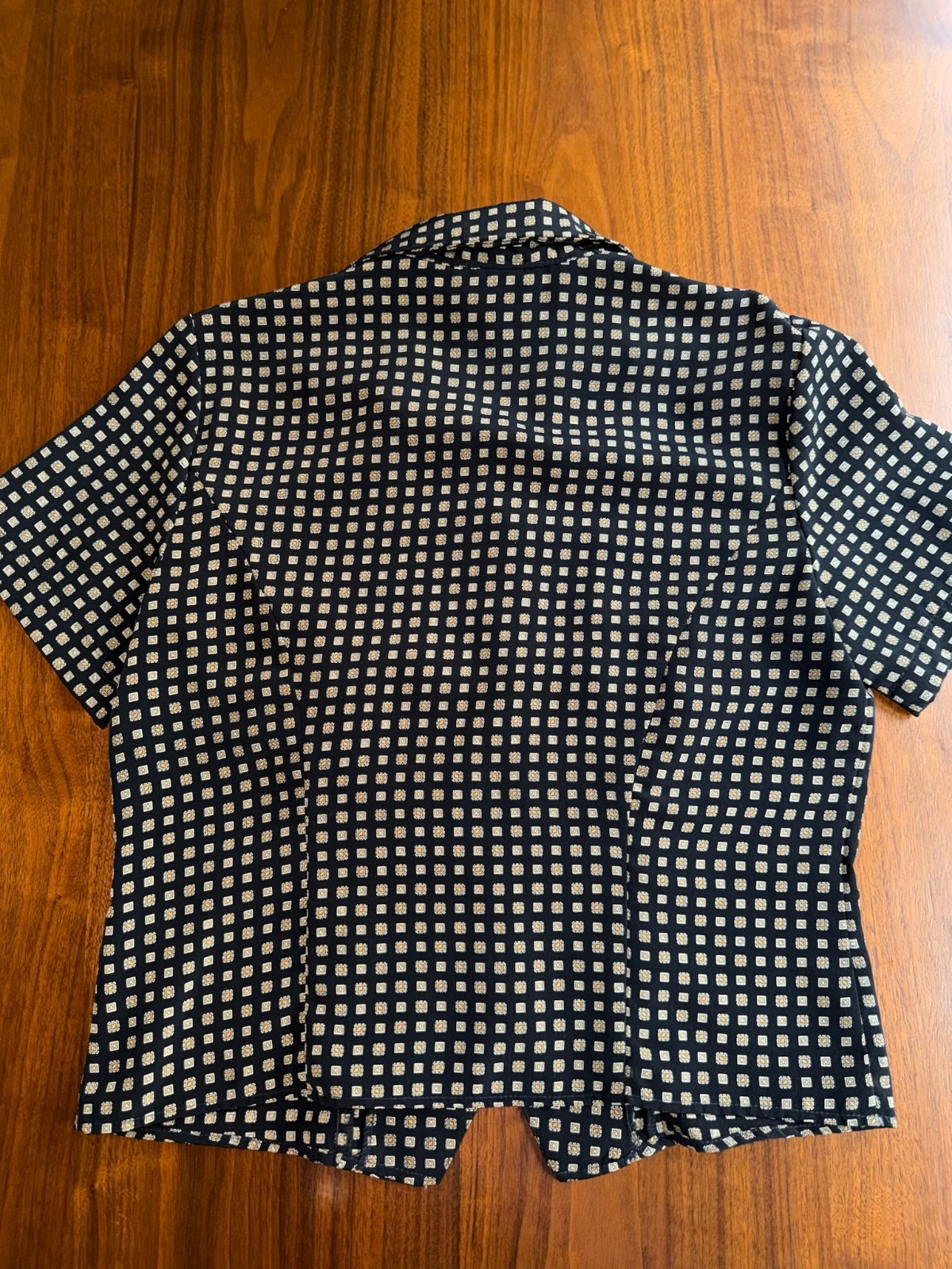 Vintage Casual Corner & Co. Women’s Medallion Print Button-Up Blouse – Size 10