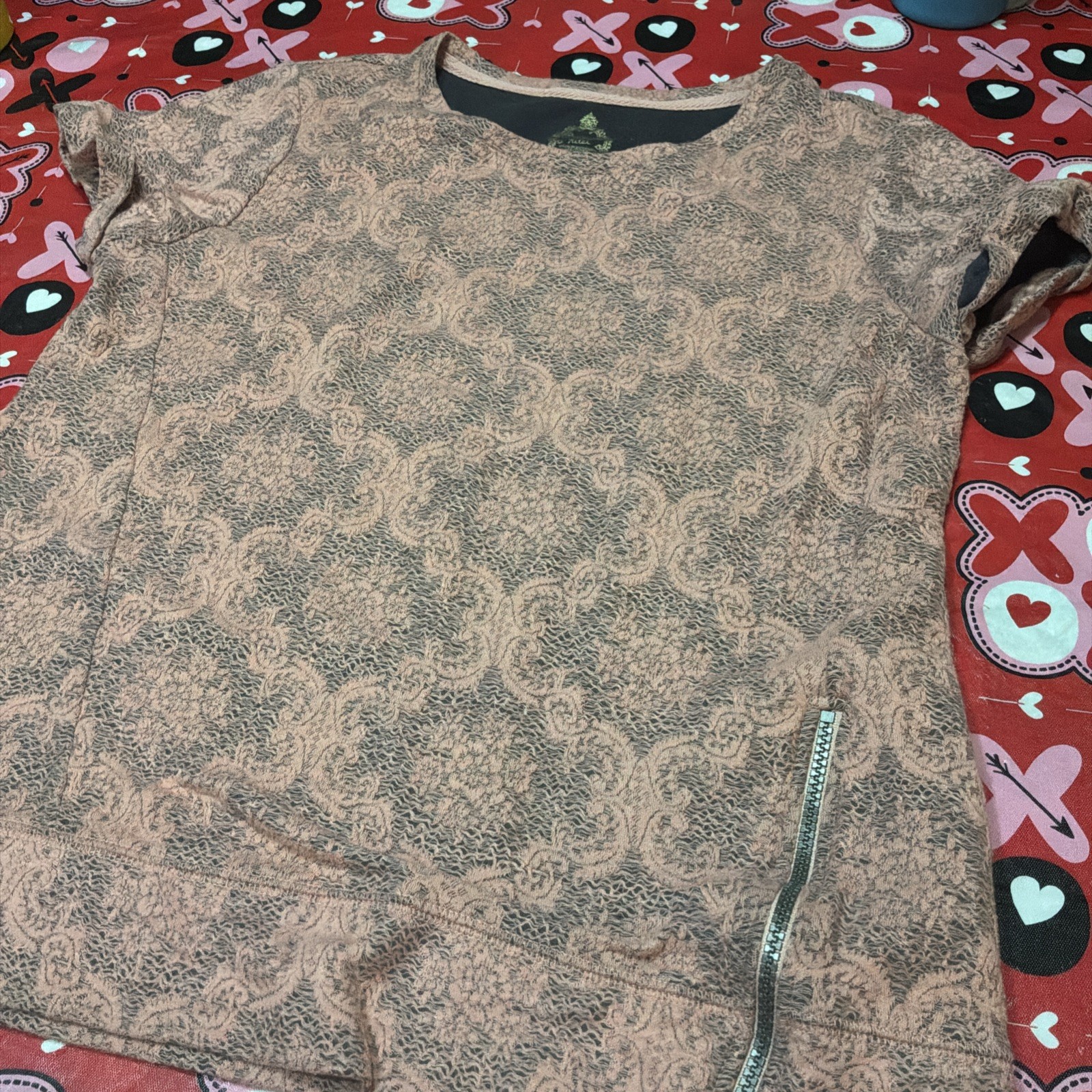 Ruffhewn Relax Pink Lace Over Gray shirt Side Zip