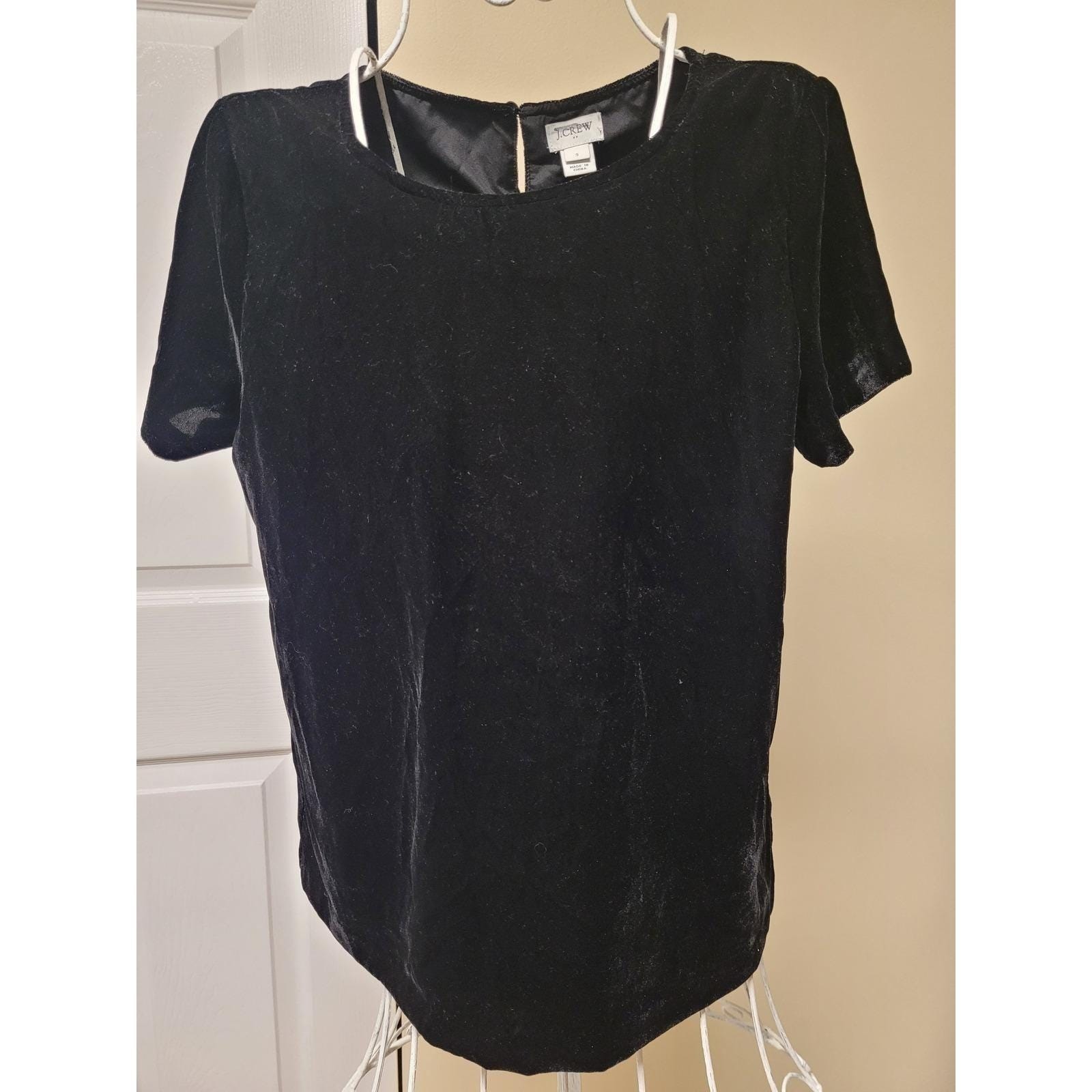 J.Crew Womens Black Whimsygoth Velvet Blouse Size S Old Money Keyhole Back