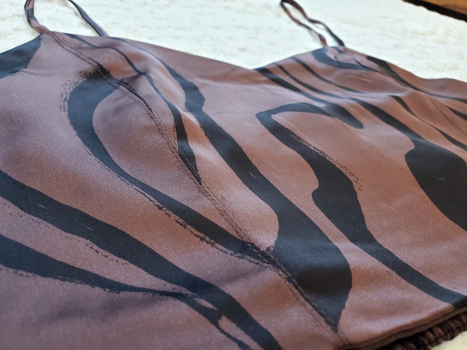 NWTHouse of Harlow 1960 Brown Tiger Print Crop Top Satin Straps Medium