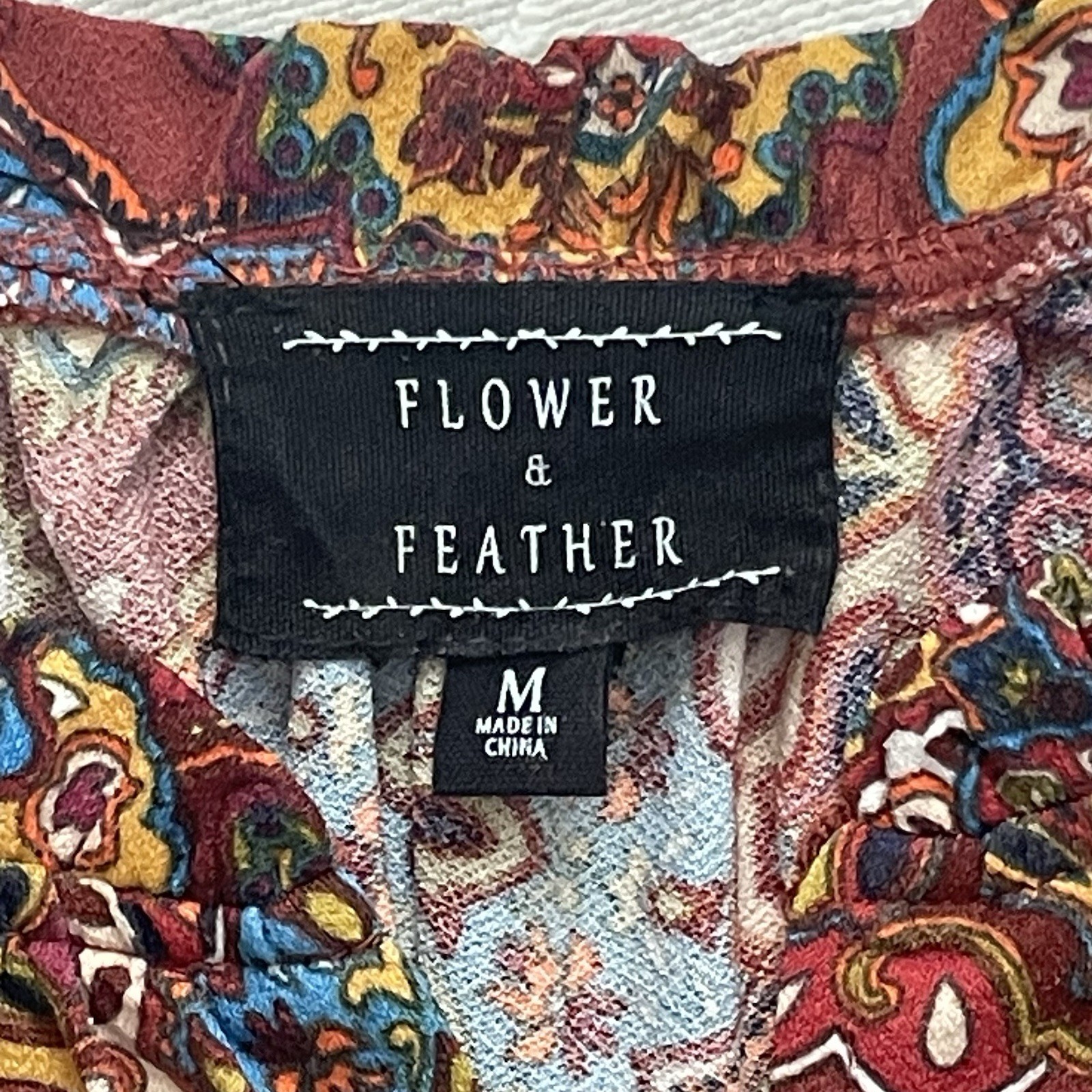 Flower & Feather Top Ruffled Sleeve Blouse Boho Beach Button Detail Women’s Sz M