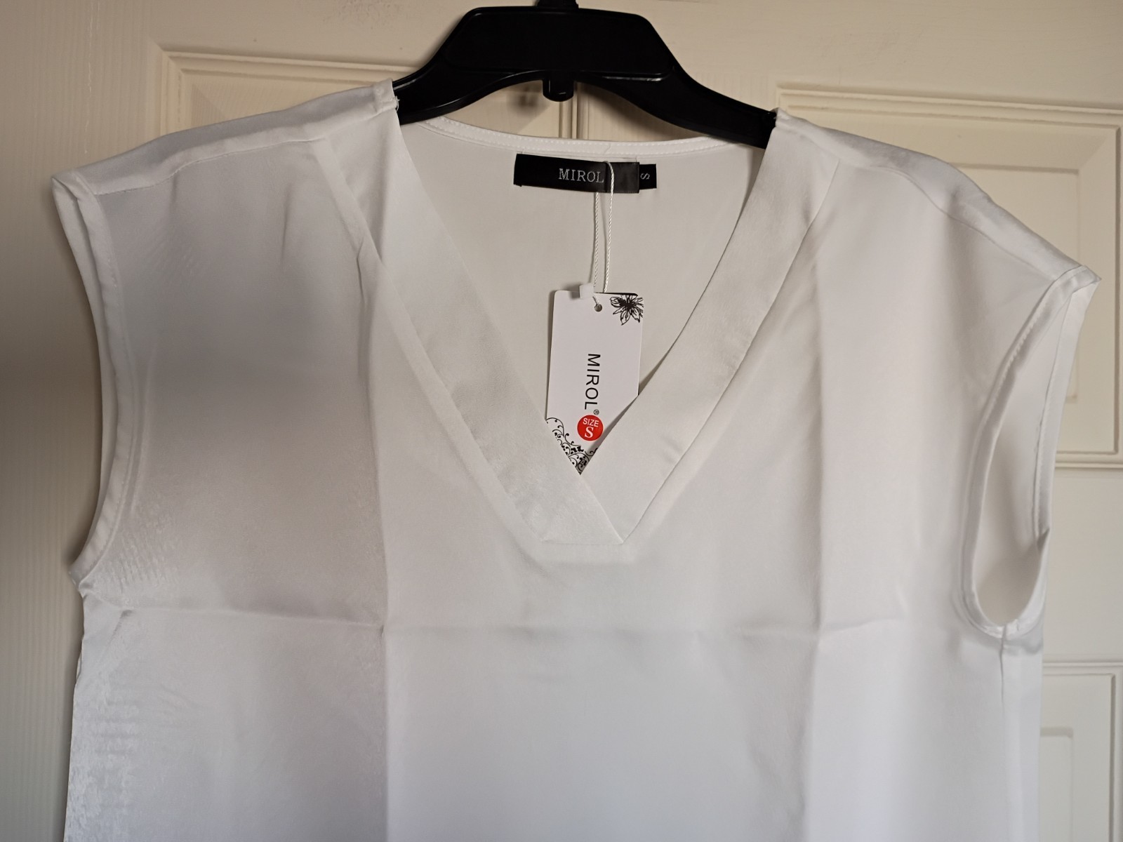Mirol Women’s Summer V-Neck Loose Fit Shirt White Size Medium