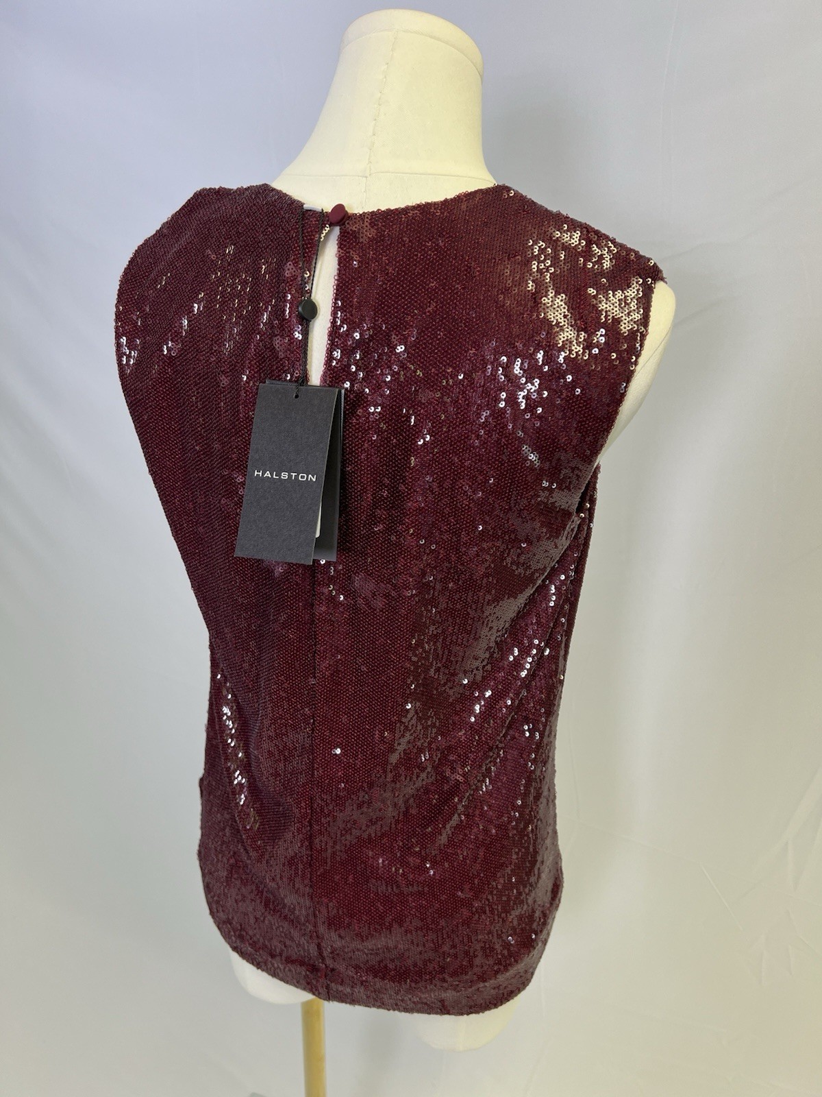 Halston Heritage Cynthia Sequined Top NWT Retail $375 Bordeaux Size XS