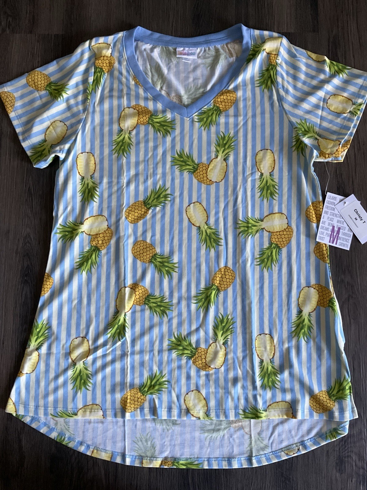 NWT LuLaRoe Medium Christy T – V-Neck – As Pictured