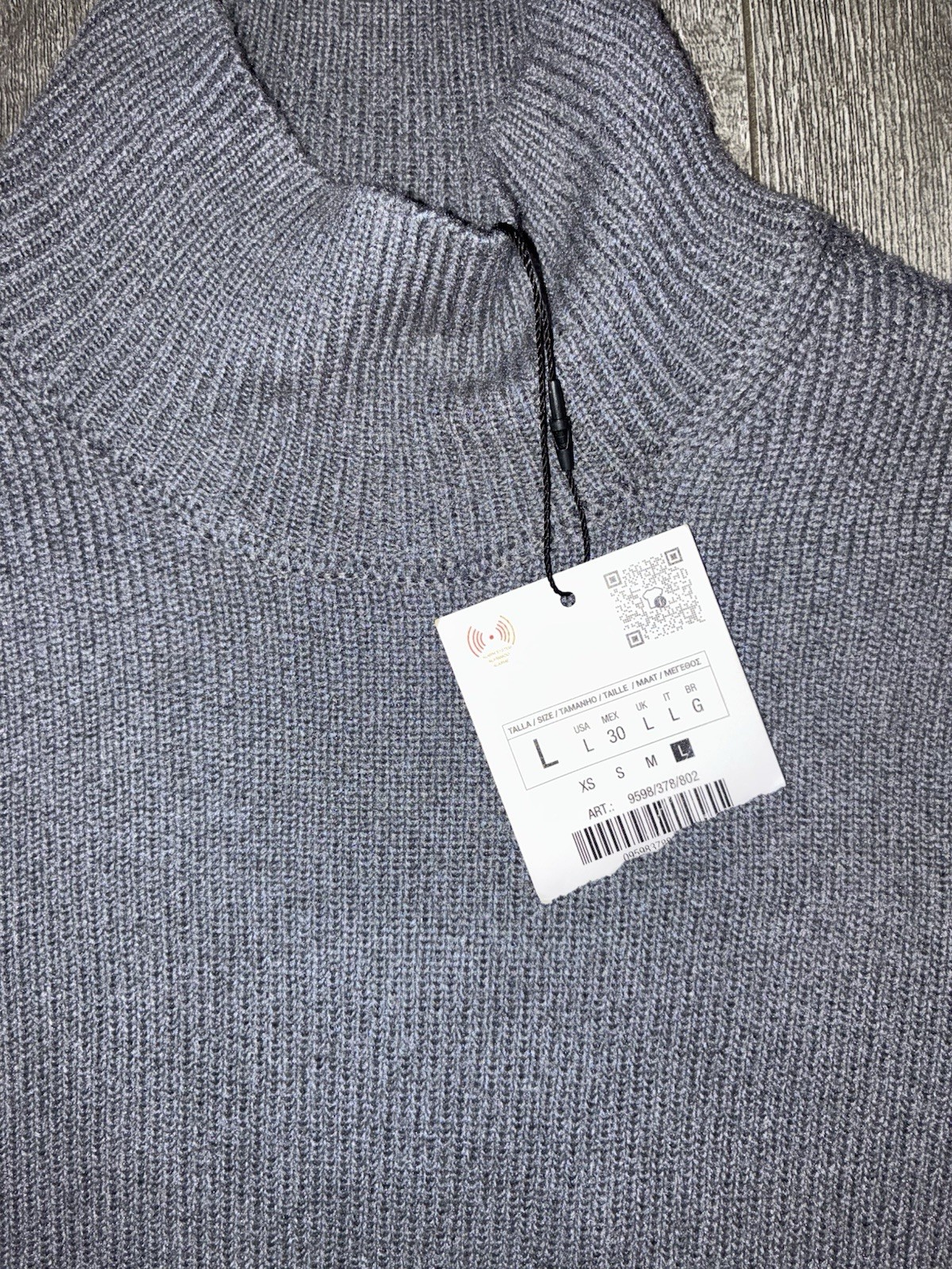 Zara New With Tags Women’s Gray Crop Top Size Large #187