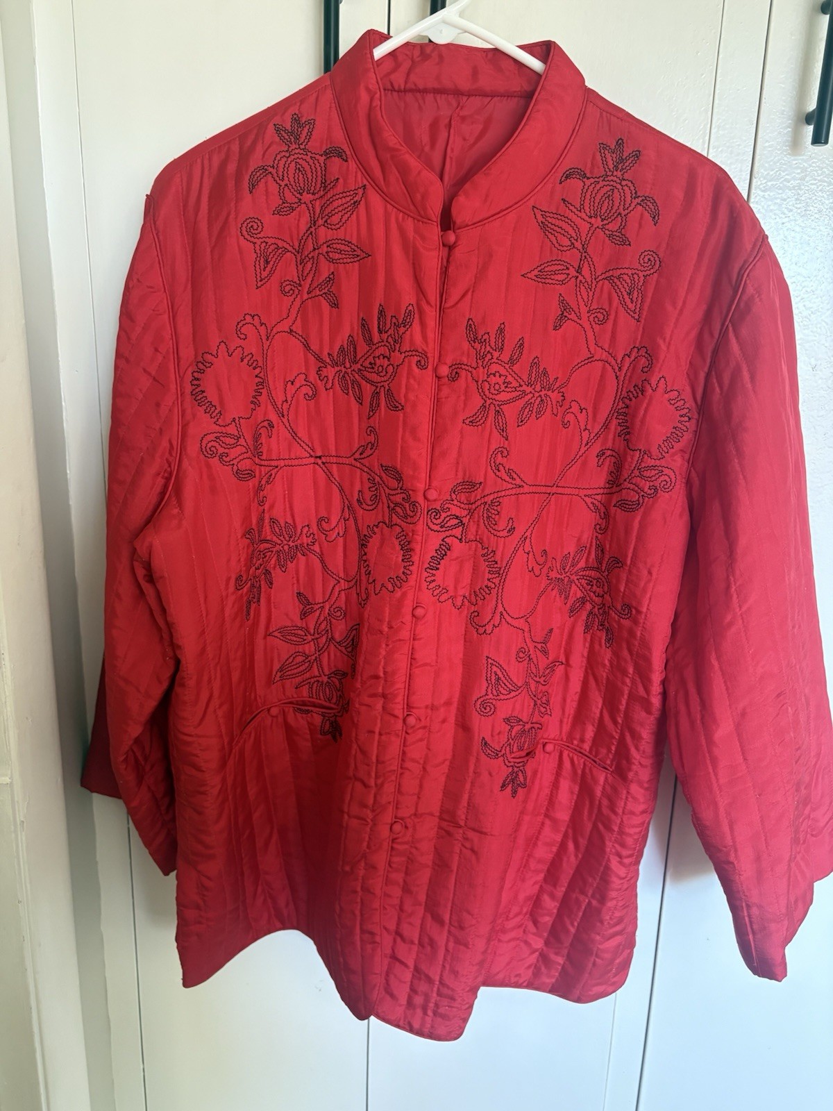 Handmade Quilt Blazer Top Red Oriental L XL Thin Quilted Buttons Embroidered