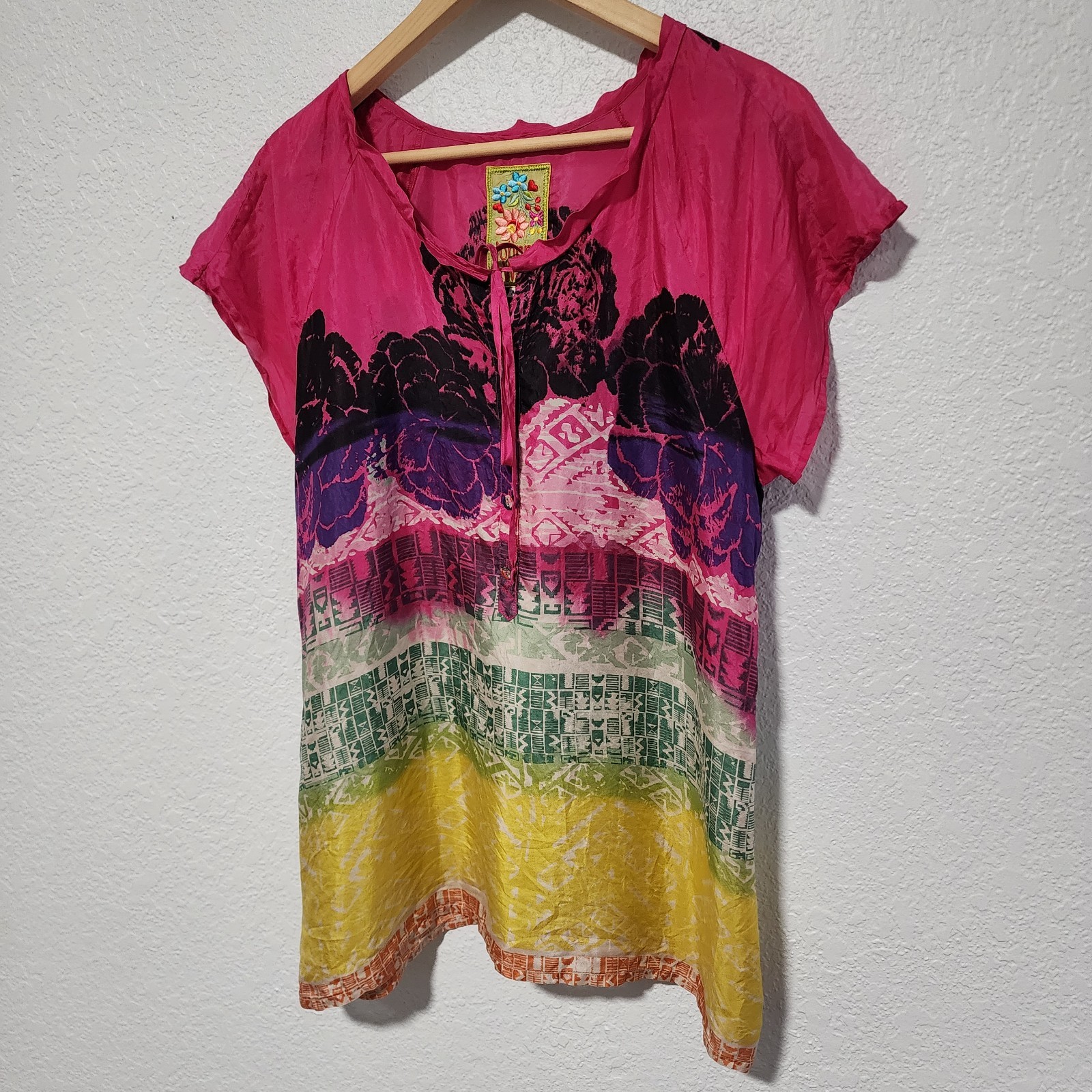 Johnny Was Blouse Short Sleeve Boxy Fit Vibrant Colors 100% Silk Medium Festival