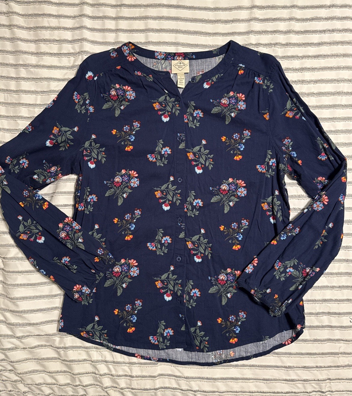 St. John Bay Blue Floral Paisley Long Sleeve Button Up Peasant Top Woman’s Large