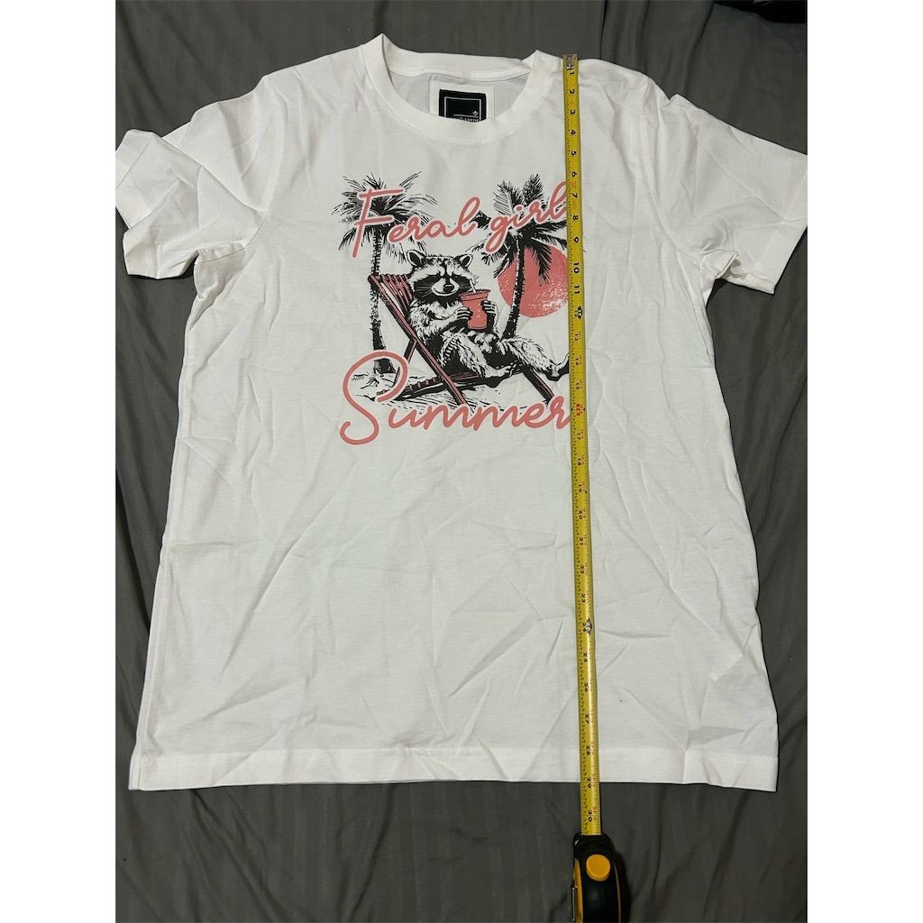 Lily & Lottie Feral Girl Summer Raccoon White Graphic Tee Women’s Large
