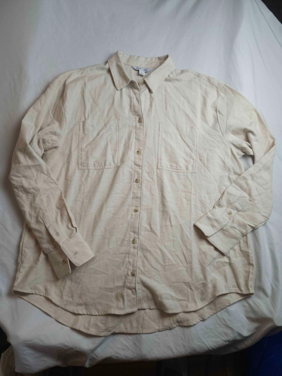 Old Navy Boyfriend Shirt Womens XL Tall Beige Button Up Long Sleeves Pockets