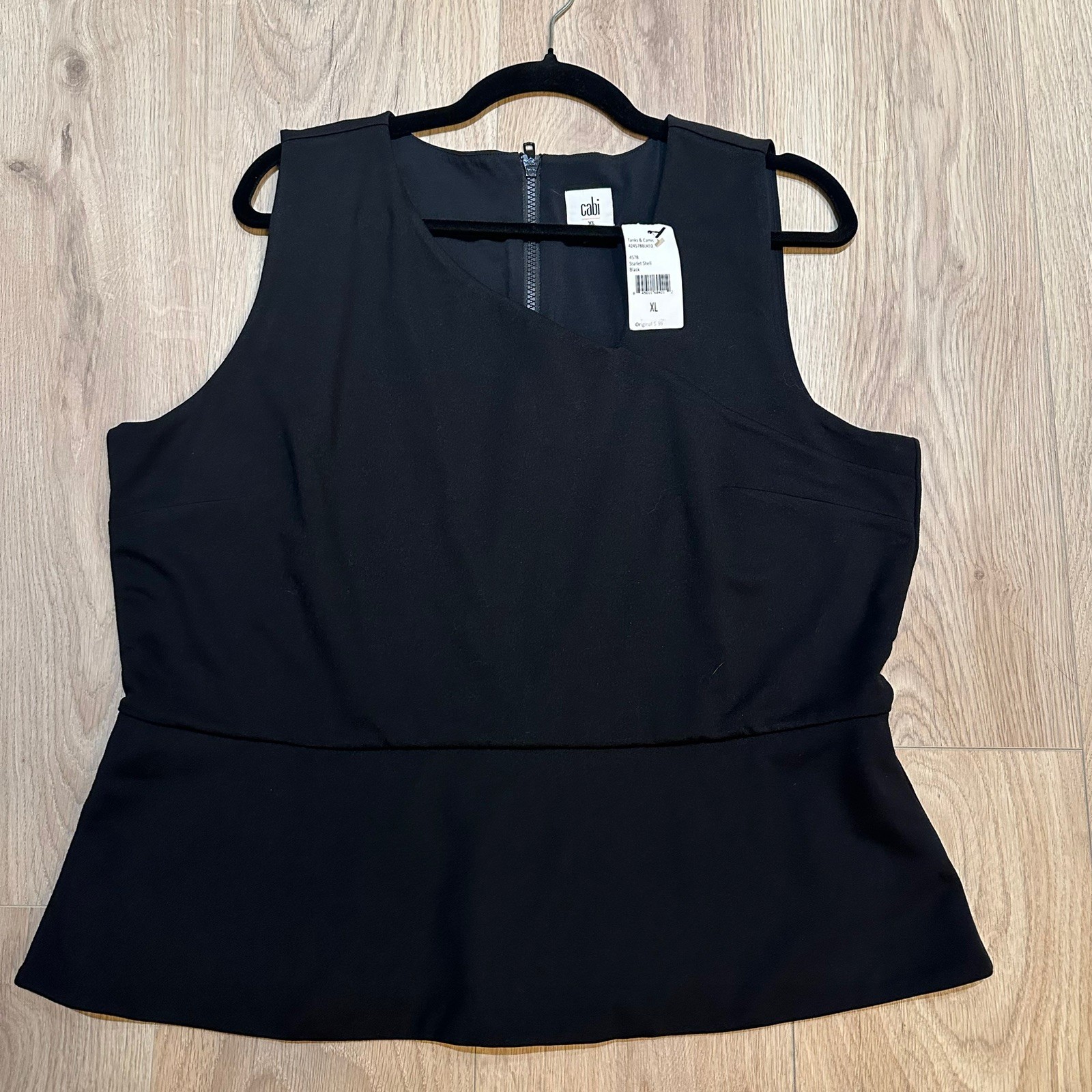 NWT Cabi Women’s Black Sleeveless Blouse Size XL Minimalist Office Closet Staple