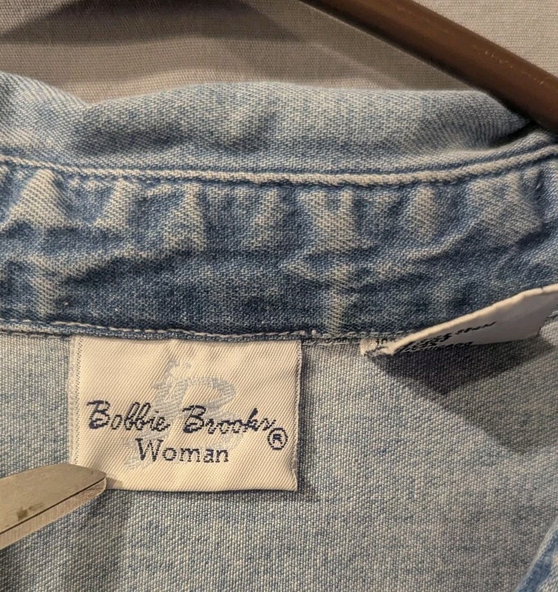 Vintage 90s Bobbie Brooks Flower Embroidered Denim 14/16 Women Blue Grannycore