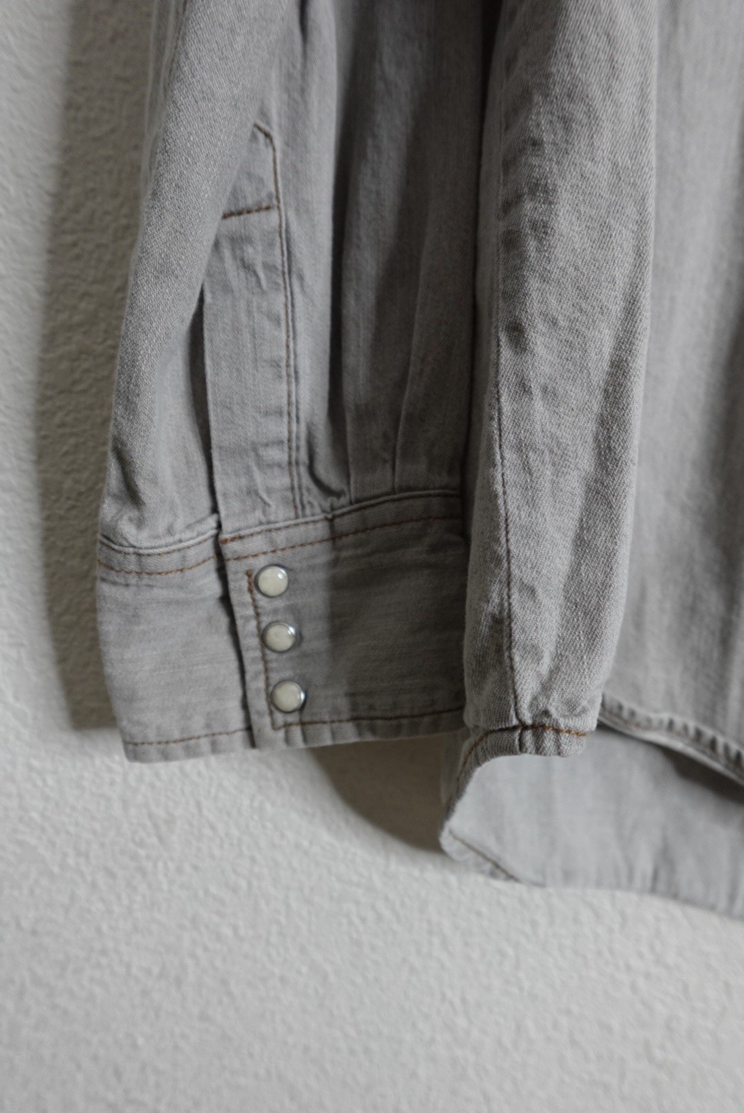 Western Wrangler Womens Long Sleeve Pearl Snap Western Shirt Gray Denim L