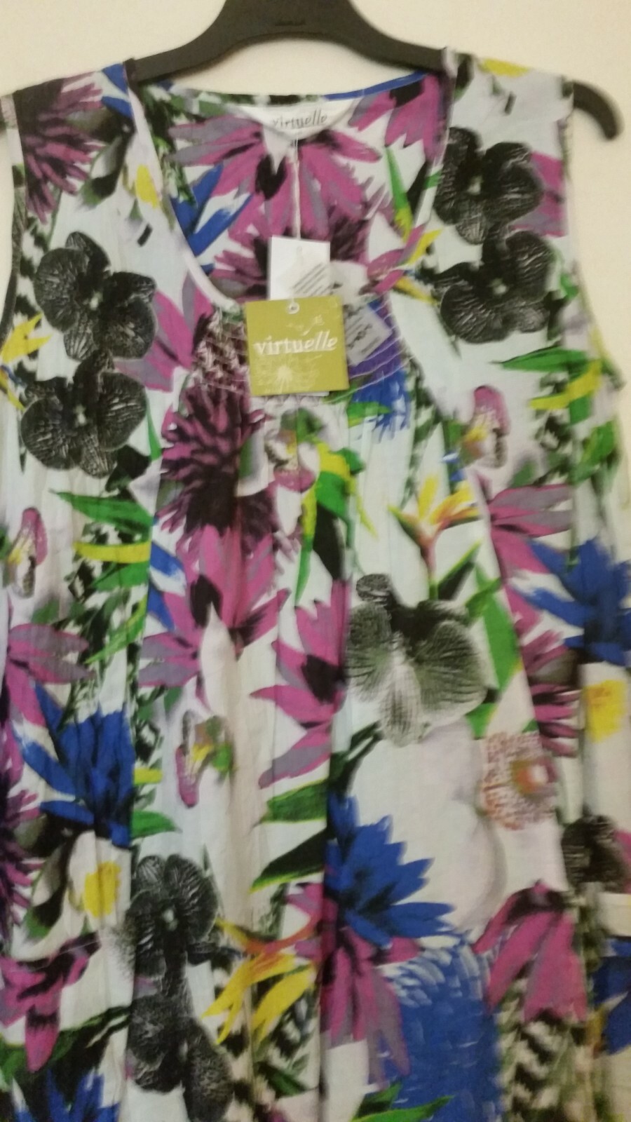 Beautiful Taking Shape Paradise Cotton Tunic With Crushed Effect Pockets BNWT