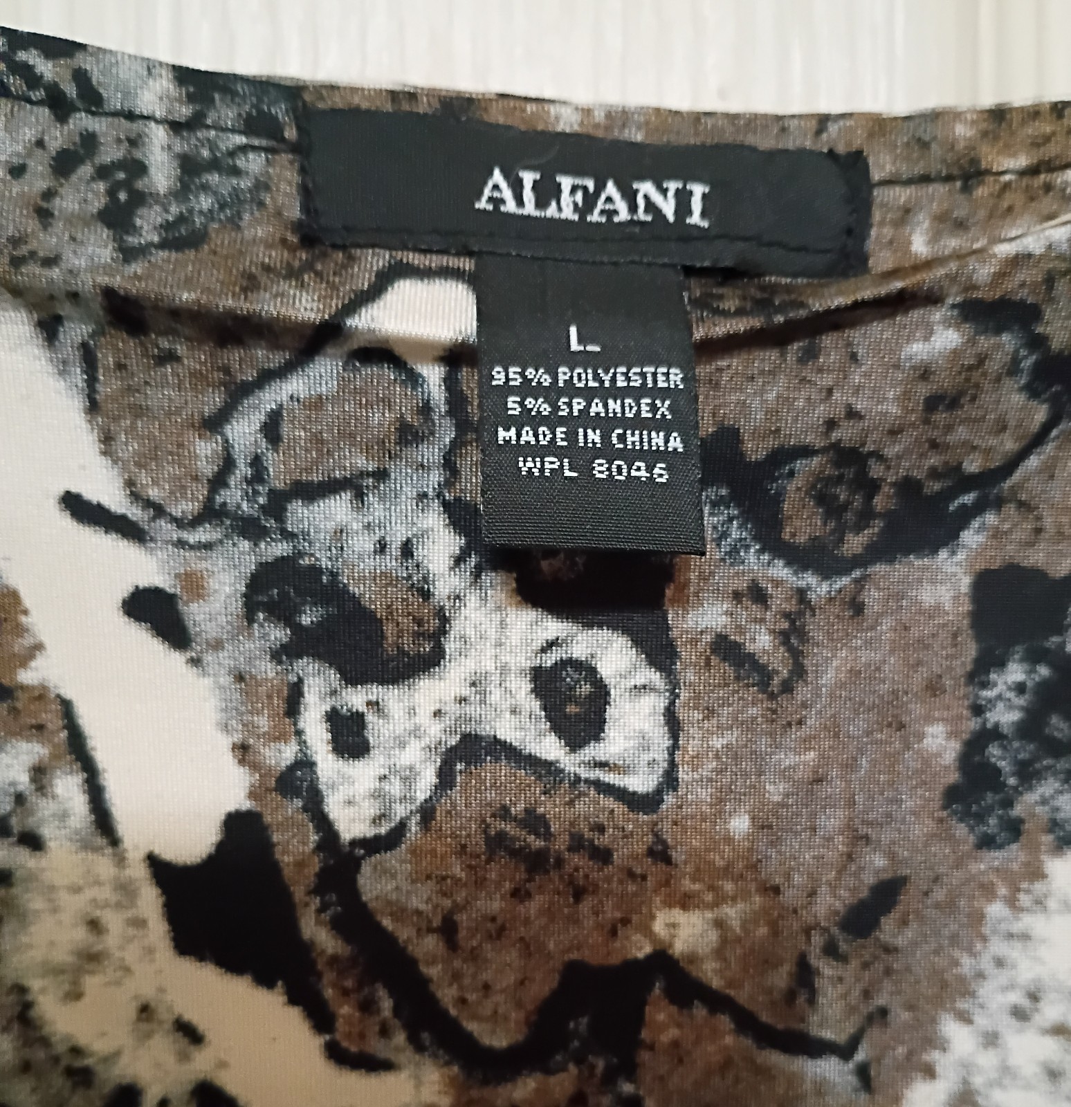 Womens L Abstract Art Pleated Pintuck Sequin Sleeveless Cami Tank Alfani Top