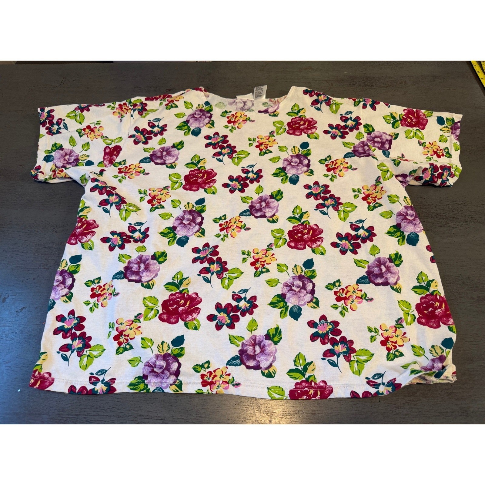 Basic Editions Plus Womens 2X Floral T-Shirt White Purple Red Short Sleeve Tee