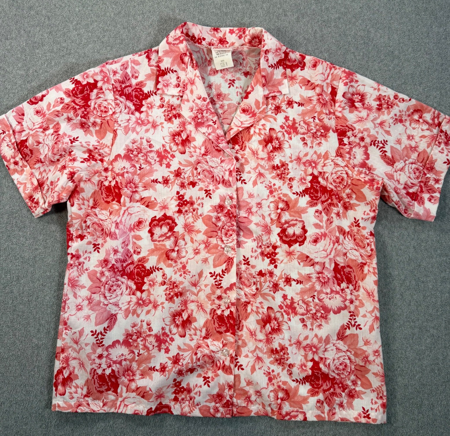 Haband VIntage Short Sleeve Camp Shirt Women’s Medium Pink Floral Button Up
