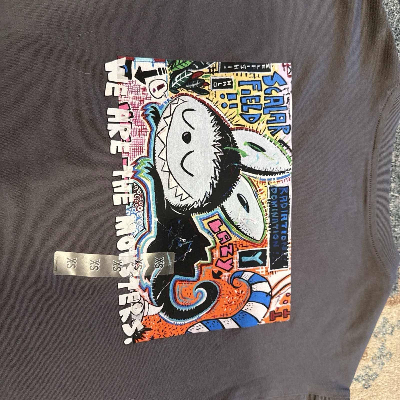 Pop Mart US Exclusive We Are The Monsters Zimomo Uniqlo Graphic T Shirt Size XS