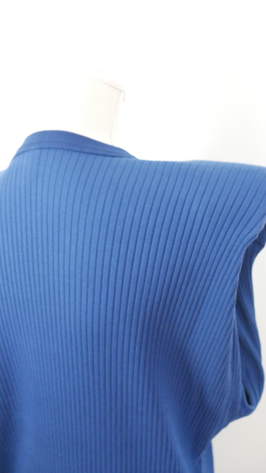 KOTN Power Tank in Marine Ribbed Knit with Shoulder Pads Small
