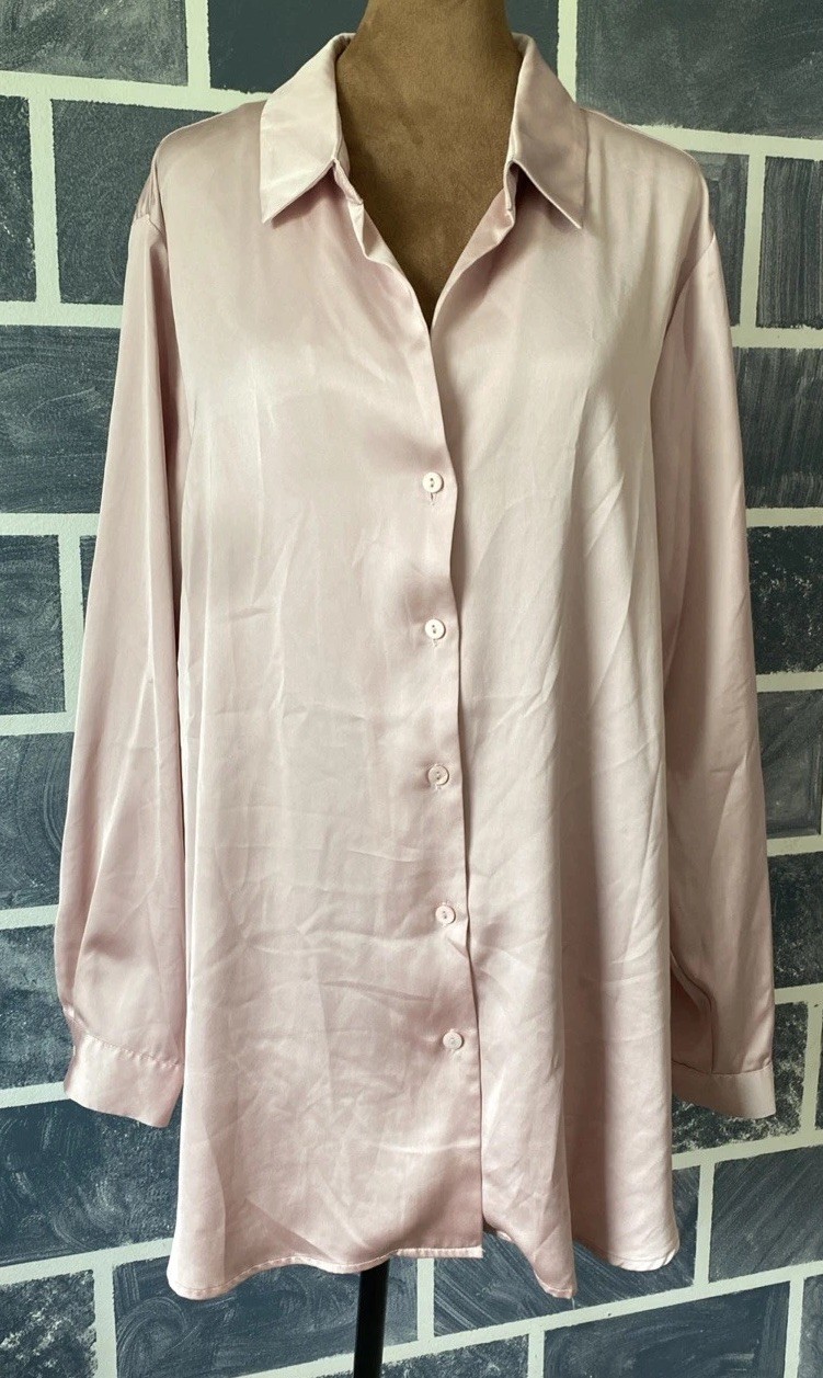 Skies Are Blue Curvy Woman Top Silky Satin Button Down Collared Blouse 1X Pink
