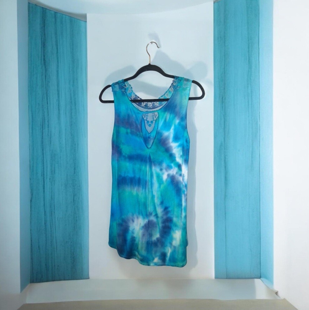 Women’s Hailey & Co. Sleeveless Top Size L Hand Dyed Tie Dye Blue