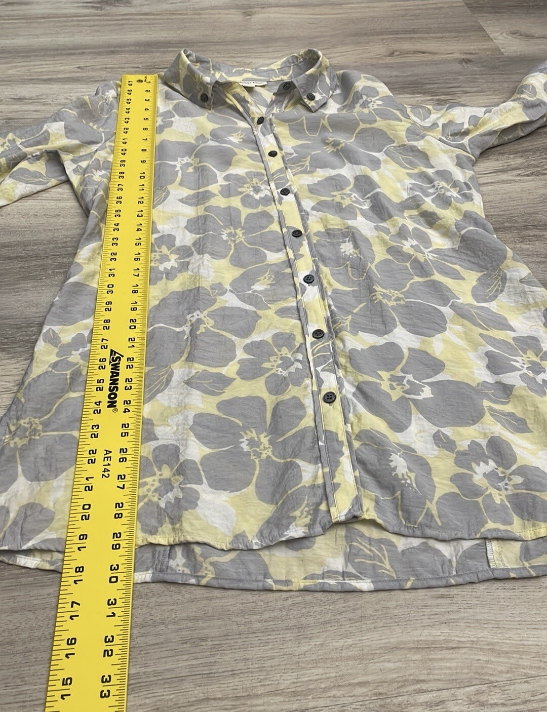 Coldwater Creek Yellow, Gray & White Floral Print Button Down Shirt Size M